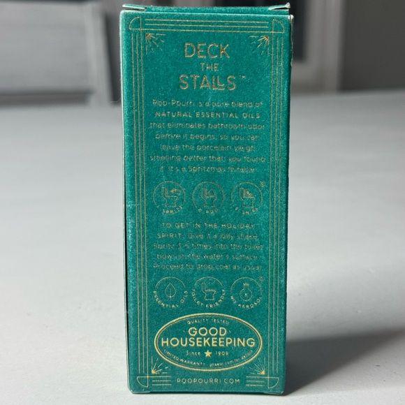 Poo-Pourri Toilet Spray Limited Edition Scent Toilet Tidings Scent 2 fl oz - Picture 5 of 14